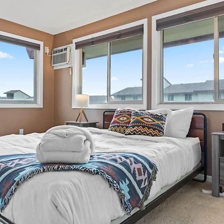Modern Amenities Gas Fireplace Central Location Spokane Exterior photo
